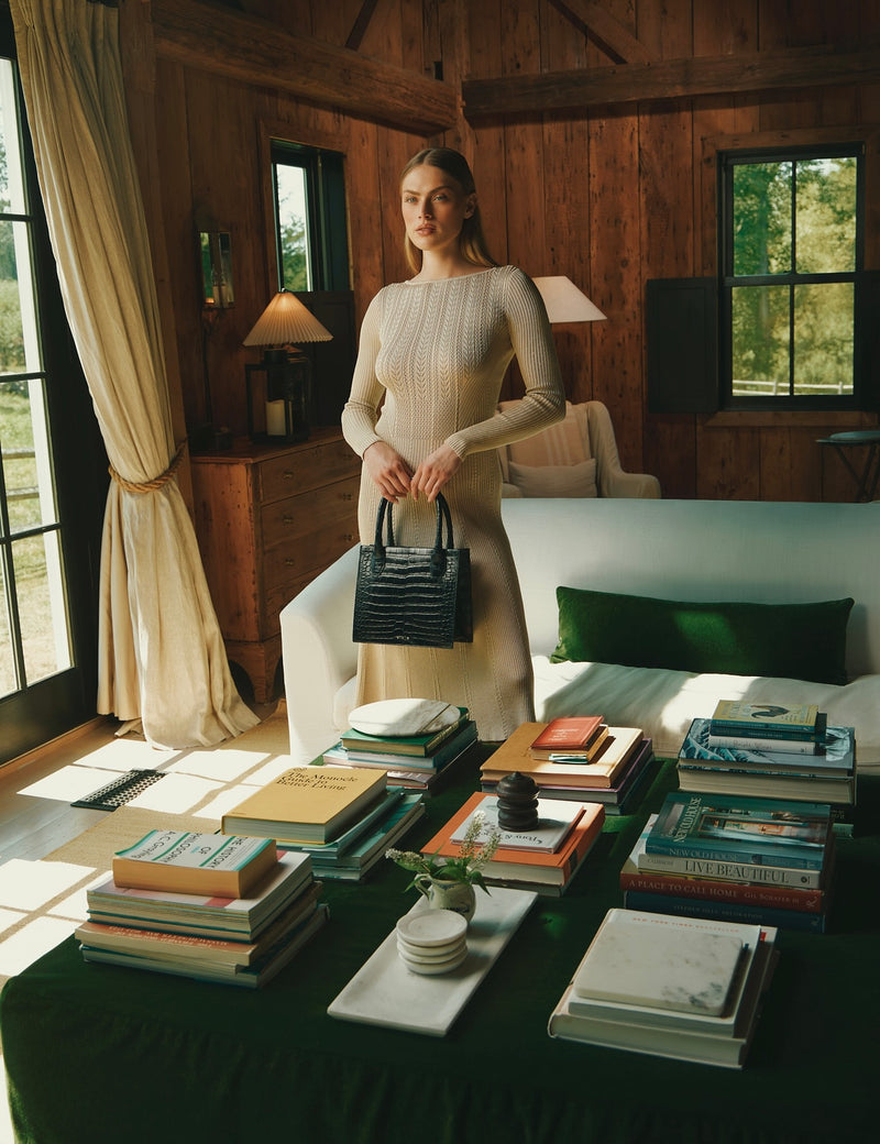 MOLLY MINI BOOK TOTE