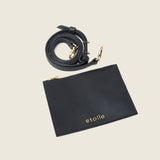 Removable black pouch and shoulder strap from the Kelly Medium Shopper