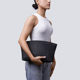 BLAKE LARGE CLUTCH