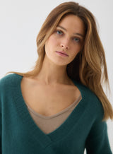 ULTRA SOFT ALPACA DEEP V-NECK